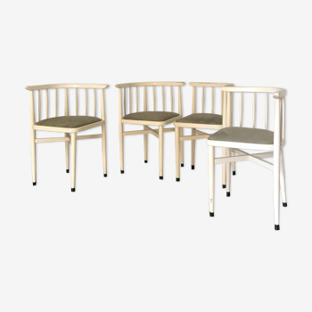 Built-in wooden chairs by Thonet