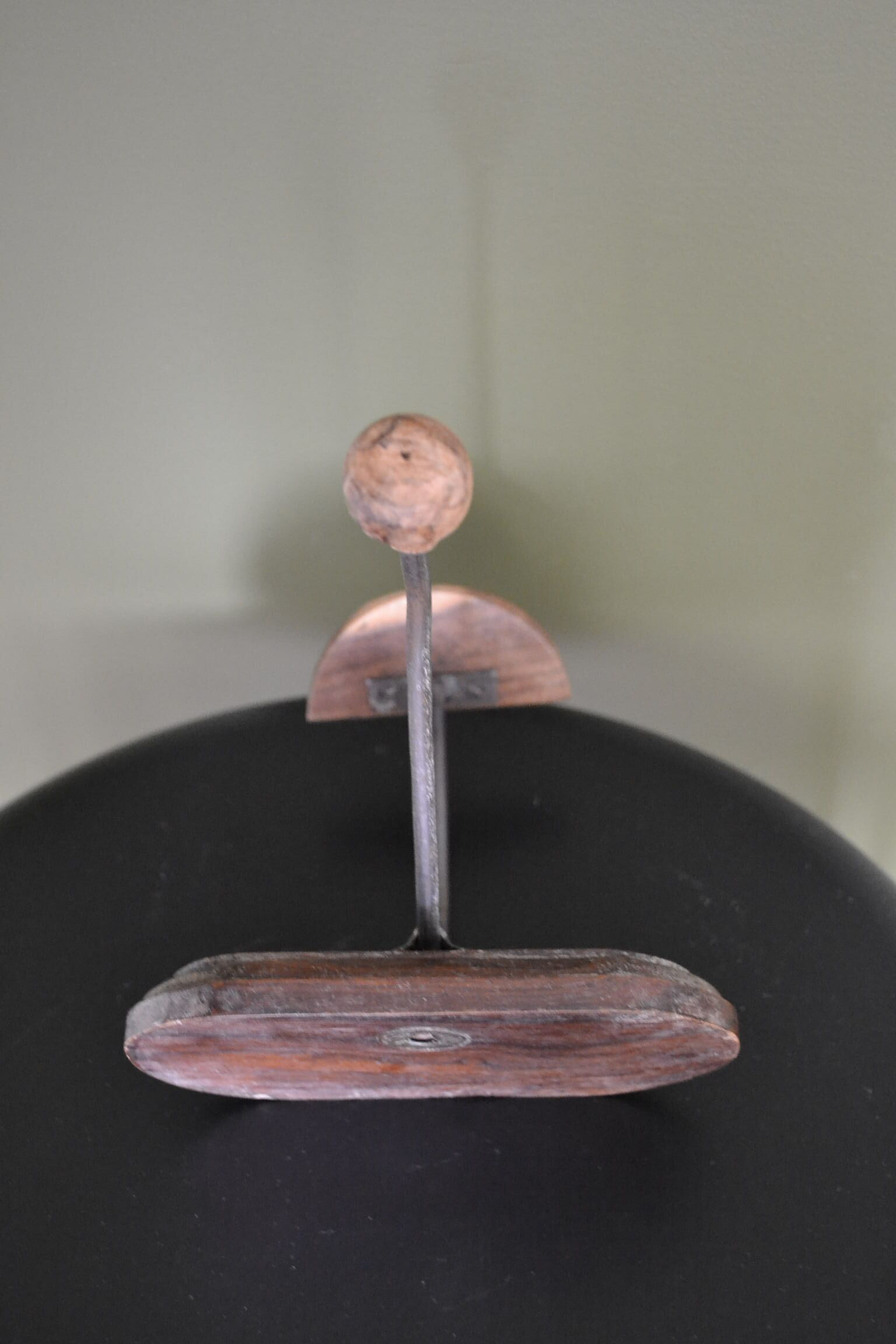 Coat holder