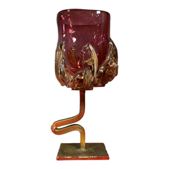 Vase en verre rose à décors appliqués de couleur ambre Fabienne Picaud