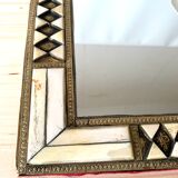 Ethnic mirror