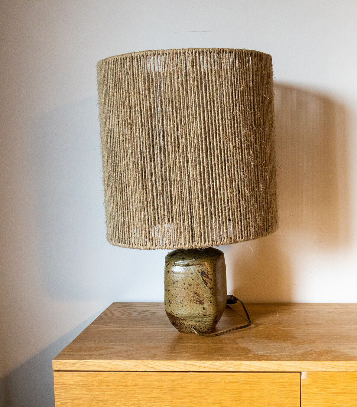 Borne sandstone lamp