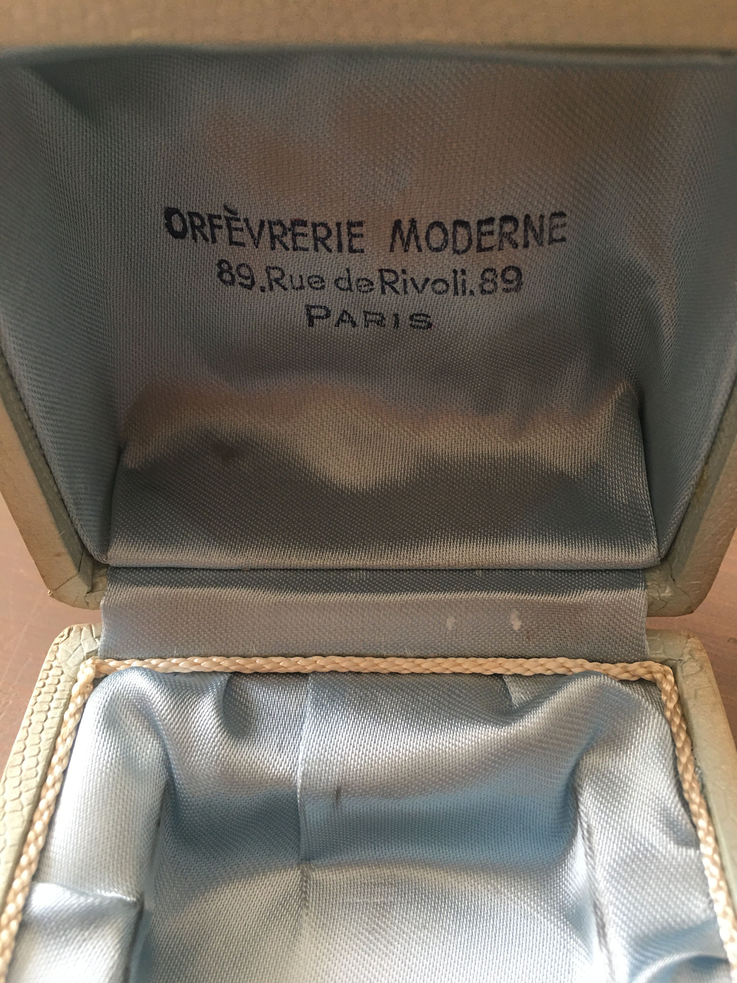 Silver metal towel round "Frédéric"