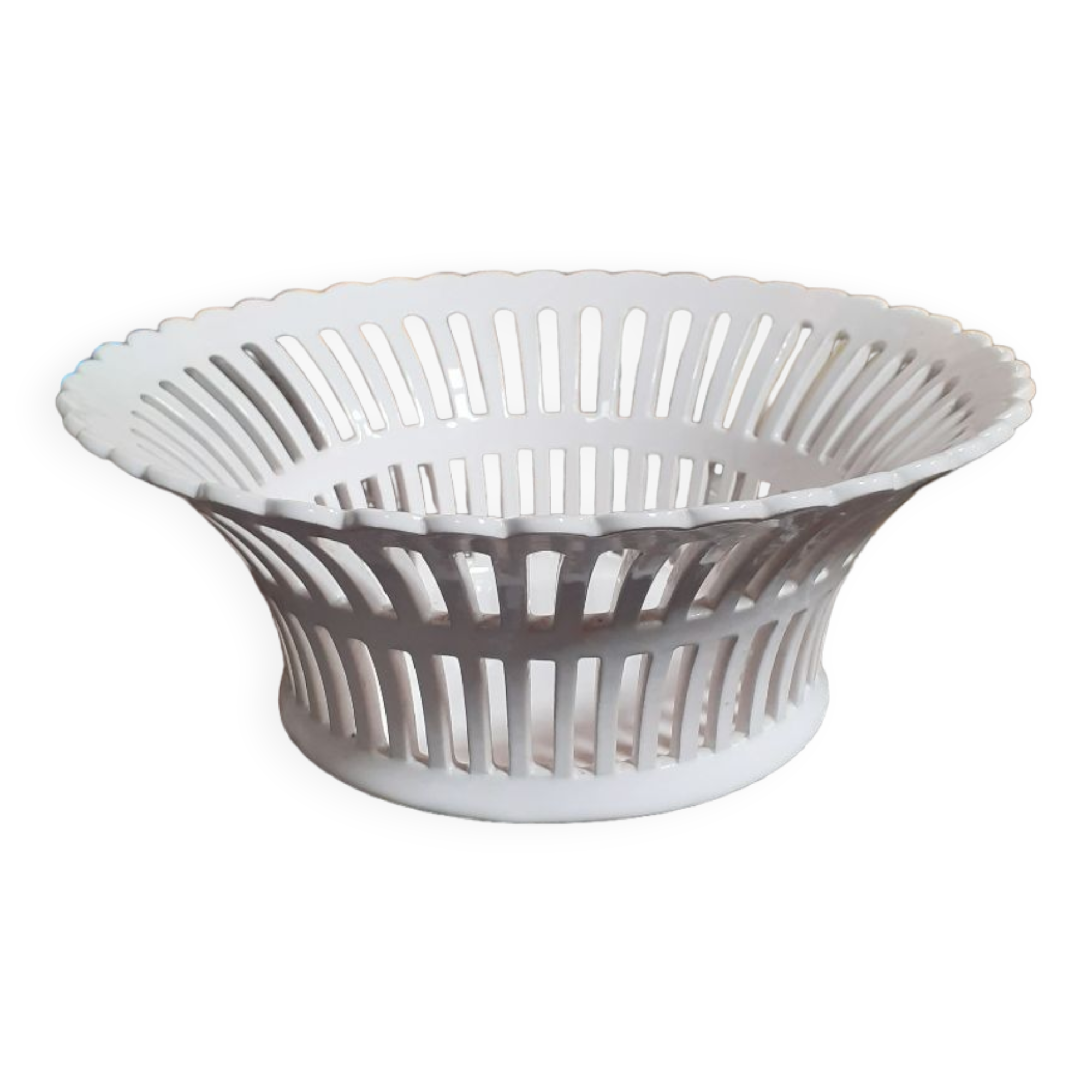 Fruit basket signed Émile Tessier