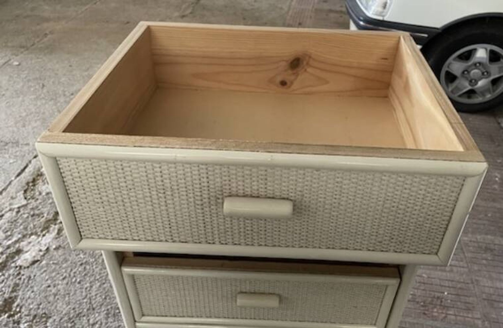 Vintage wicker chest of drawers