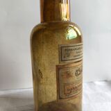 Two pharmacie vials