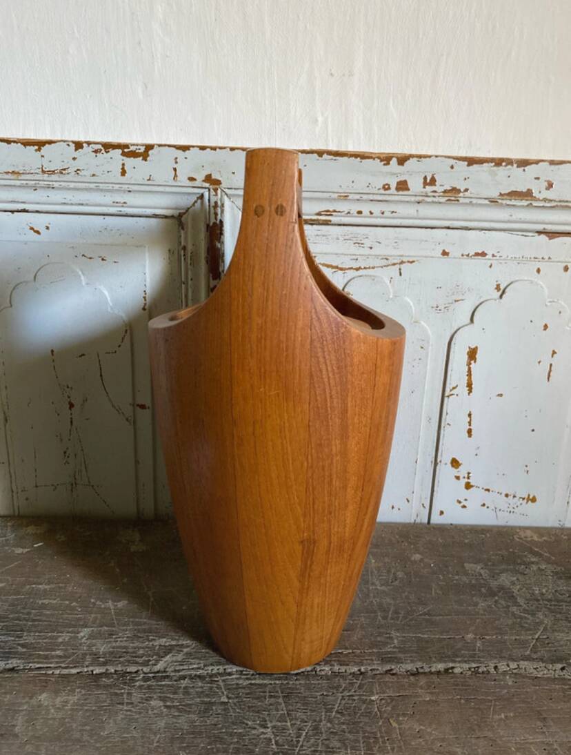 Jens Quistgaard, teak ice bucket from the 1960s.