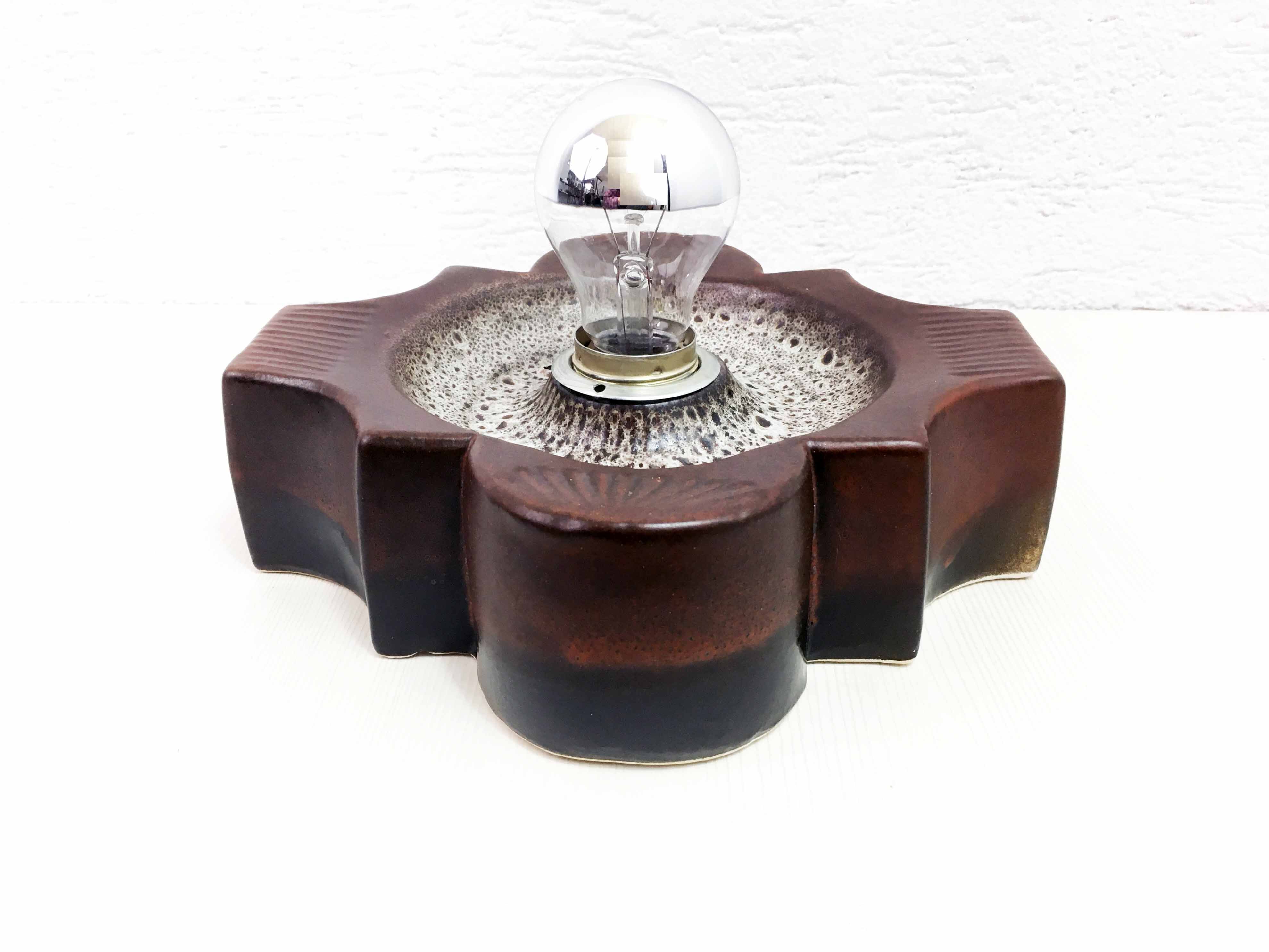 Ceramic wall lamp Hustadt Leuchten