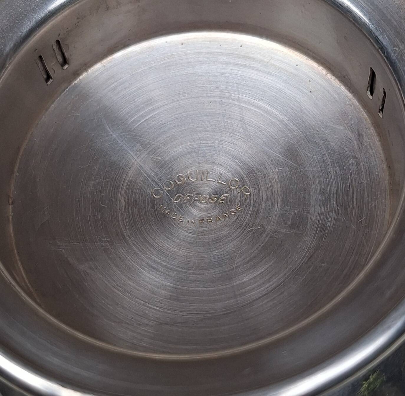 Coquillor silver-plated metal butter dish