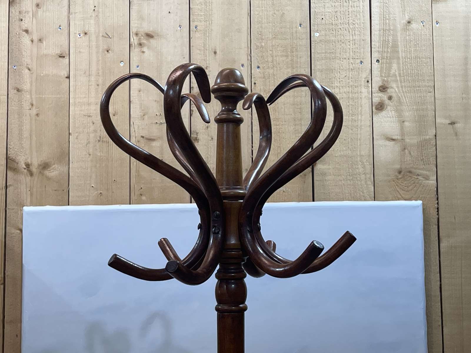 Coat rack early twentieth century in turned beech