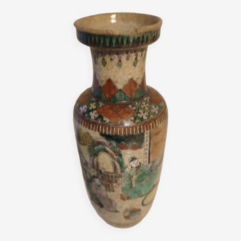 Chinese Nanking vase