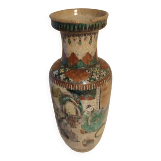 Chinese Nanking vase