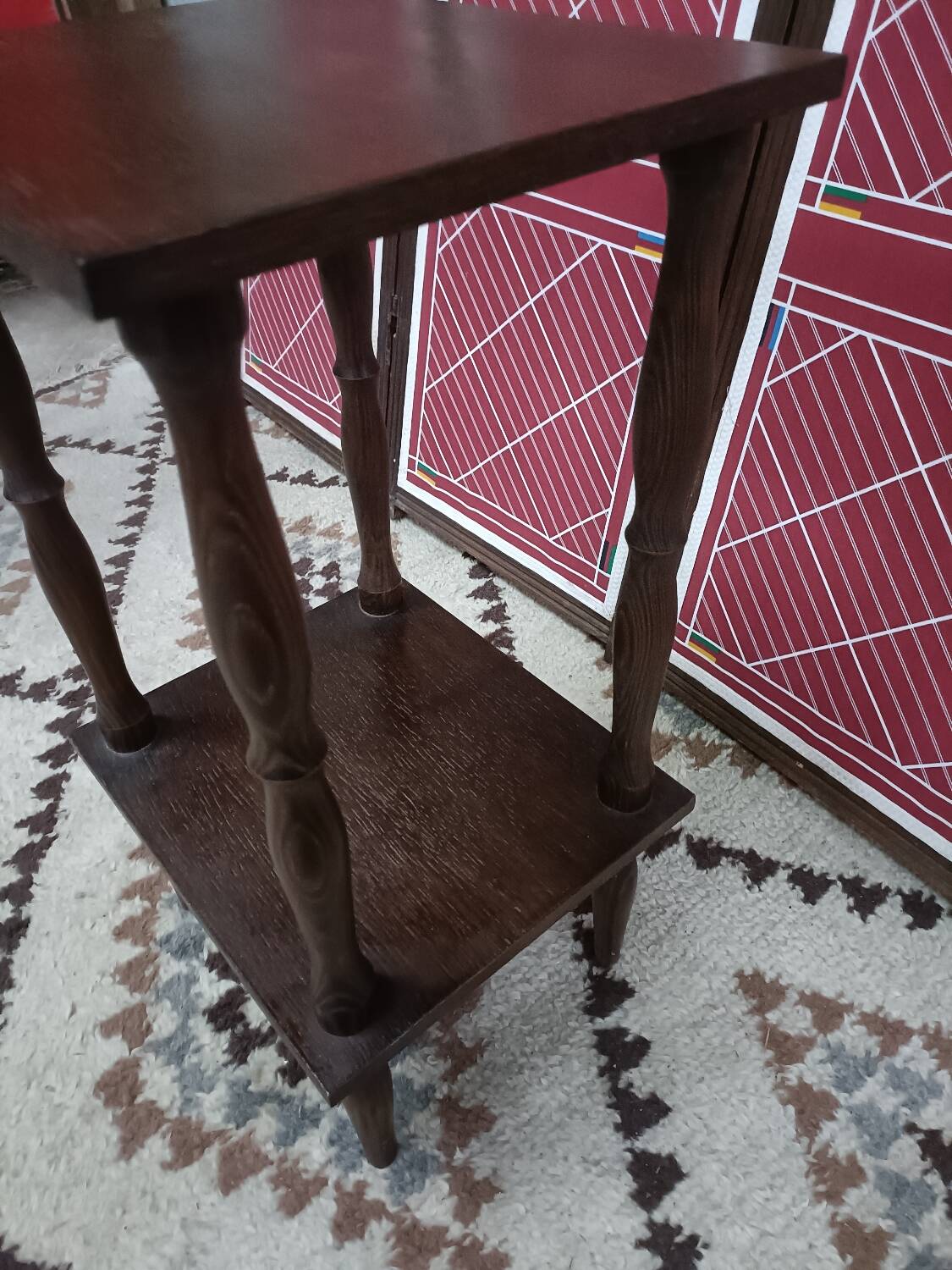 Vintage 2-tier pedestal table