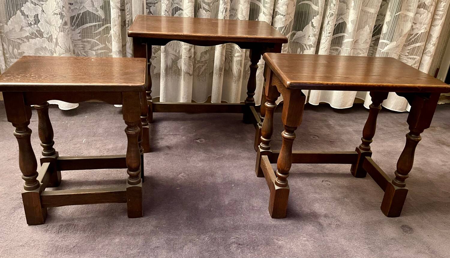 Table gigogne