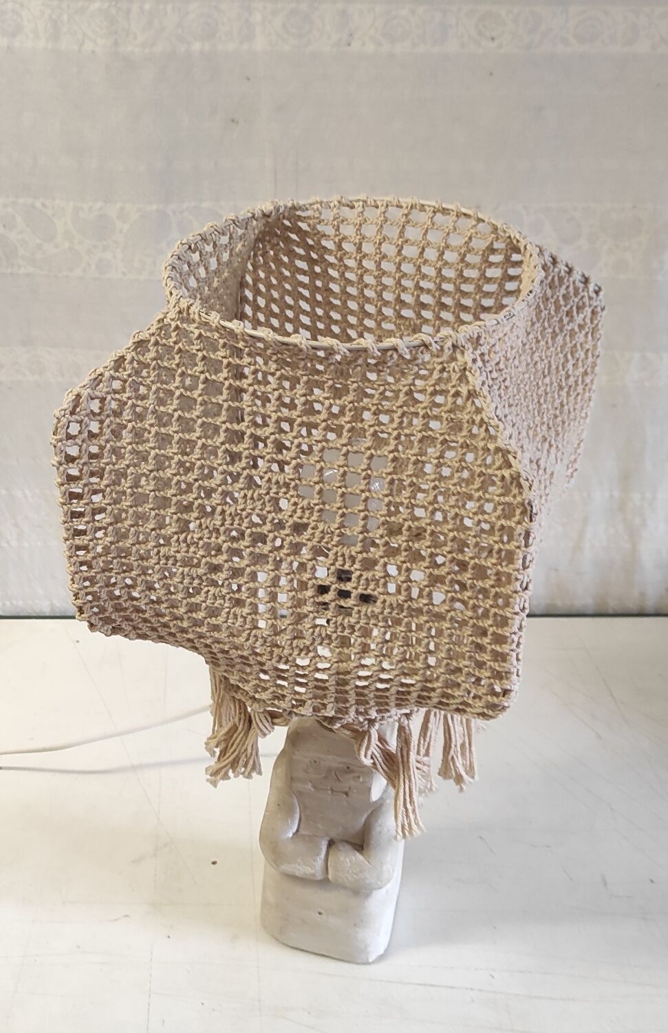 Table lamp statuette in limestone - mid 20th century