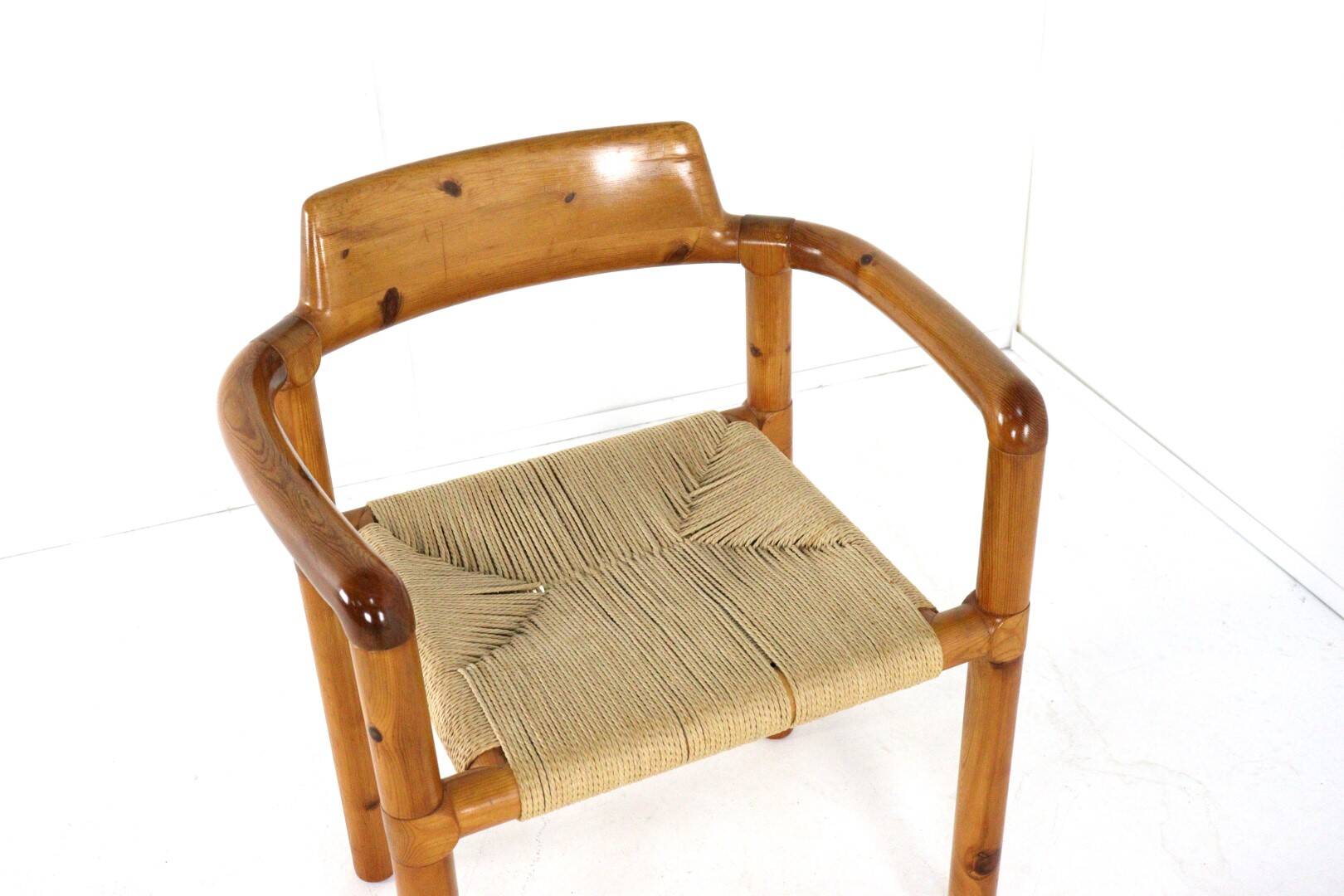 Set of 7 dining room chairs