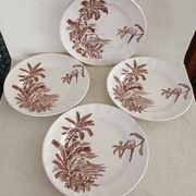 4 plates longchamp iron earth