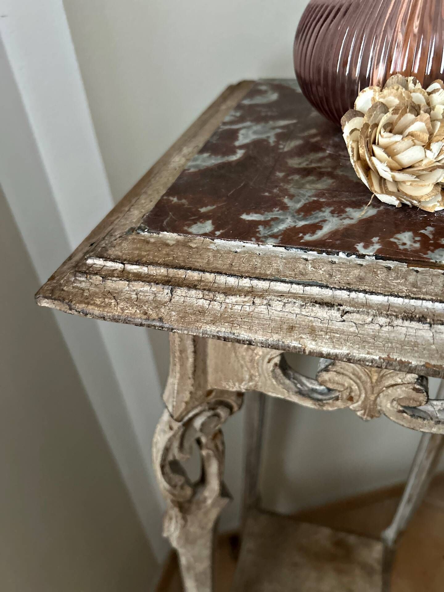 Sellette ancienne patinée – Style Art déco – Charme et authenticité