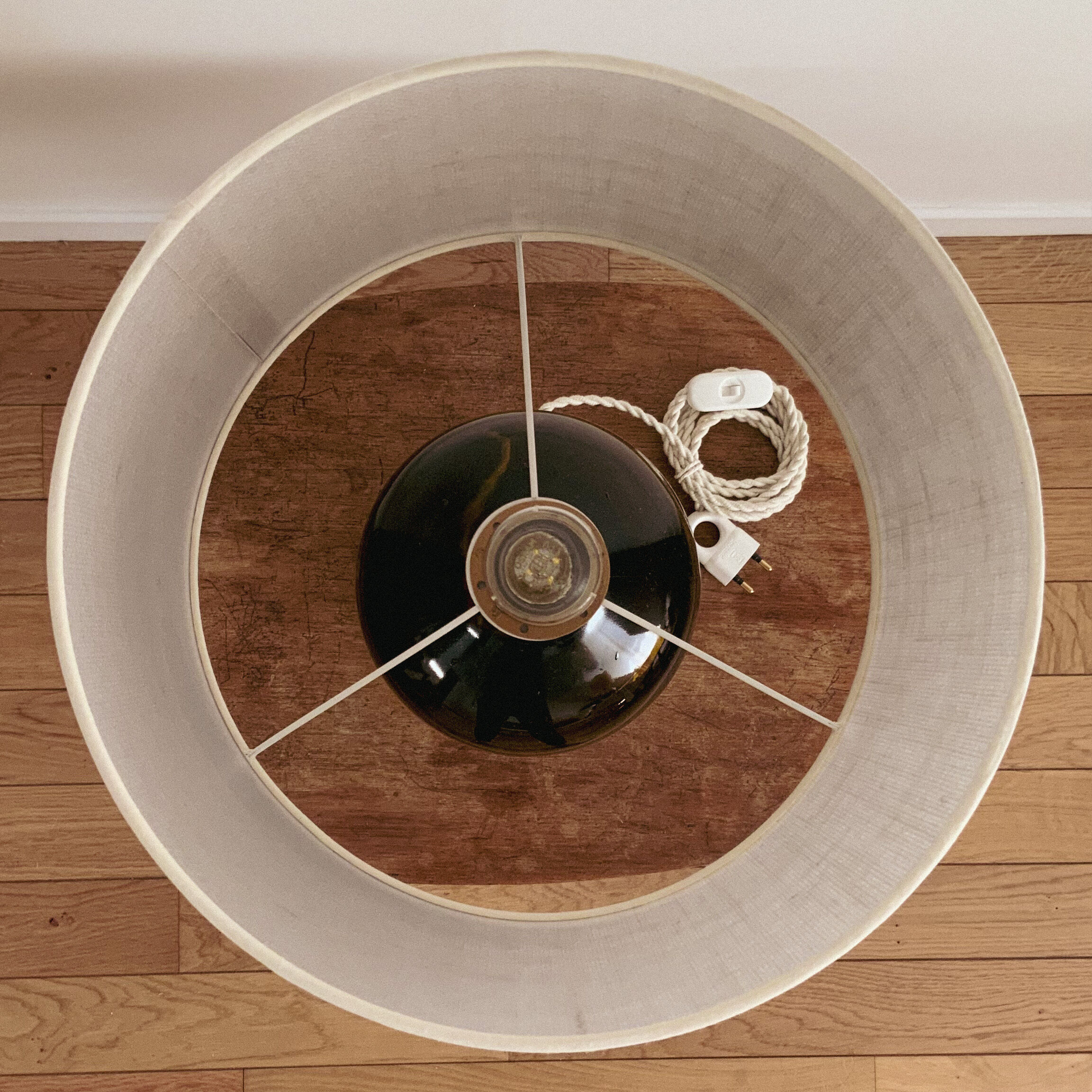 Lady Jeanne lamp and jute