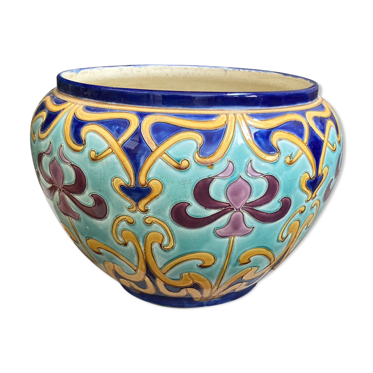 Old pot cover dabbling