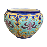 Old pot cover dabbling
