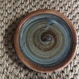 Set of 9 stoneware plates