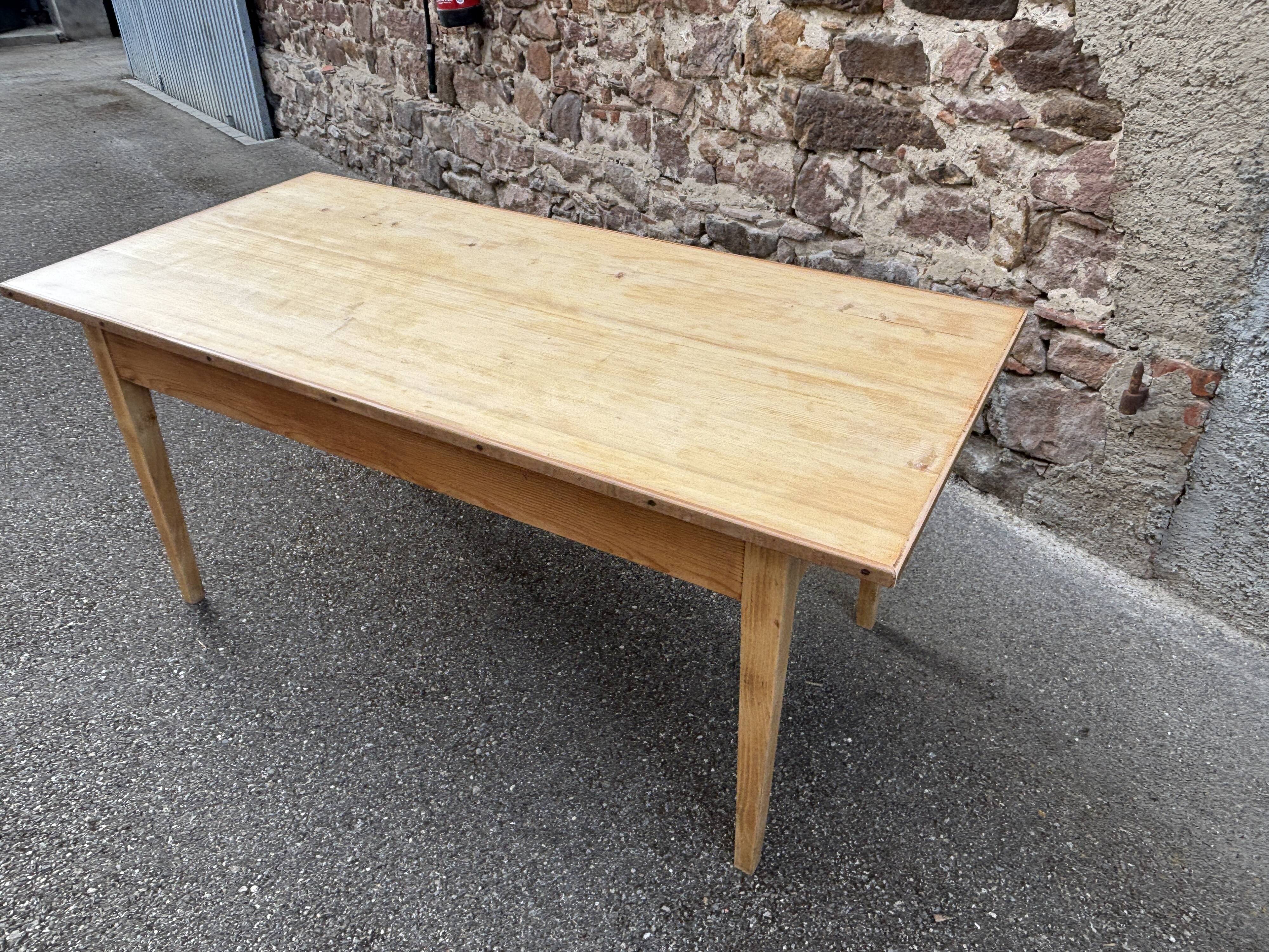 Raw fir farmhouse table