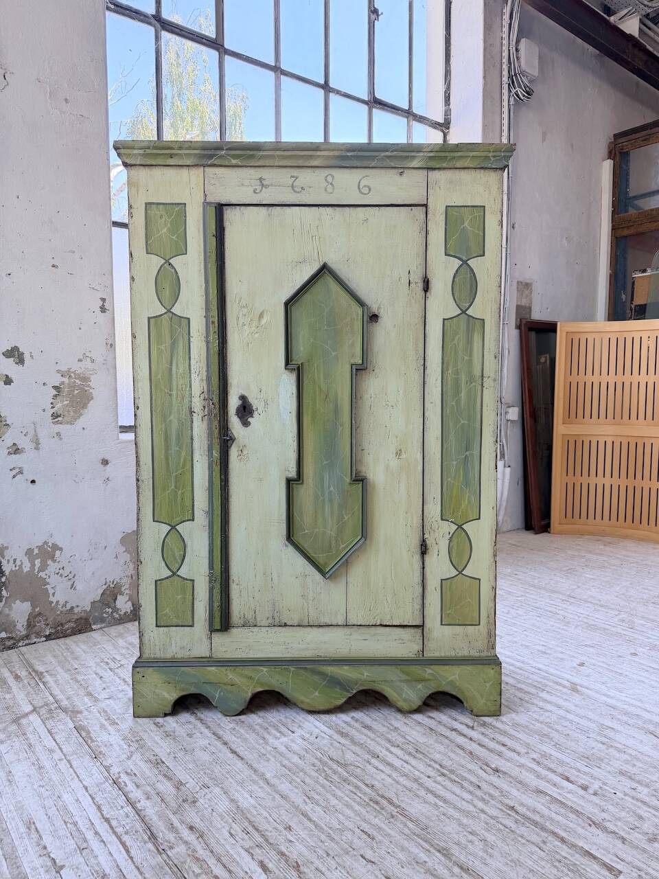 Armoire polychrome alsacienne 1800