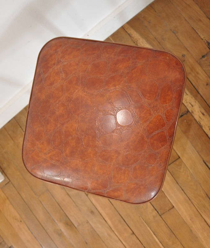 Tabouret vintage en skaï