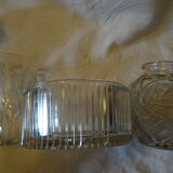 Vintage ribbed glass bowl