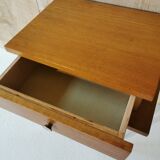 Bedside feet compass