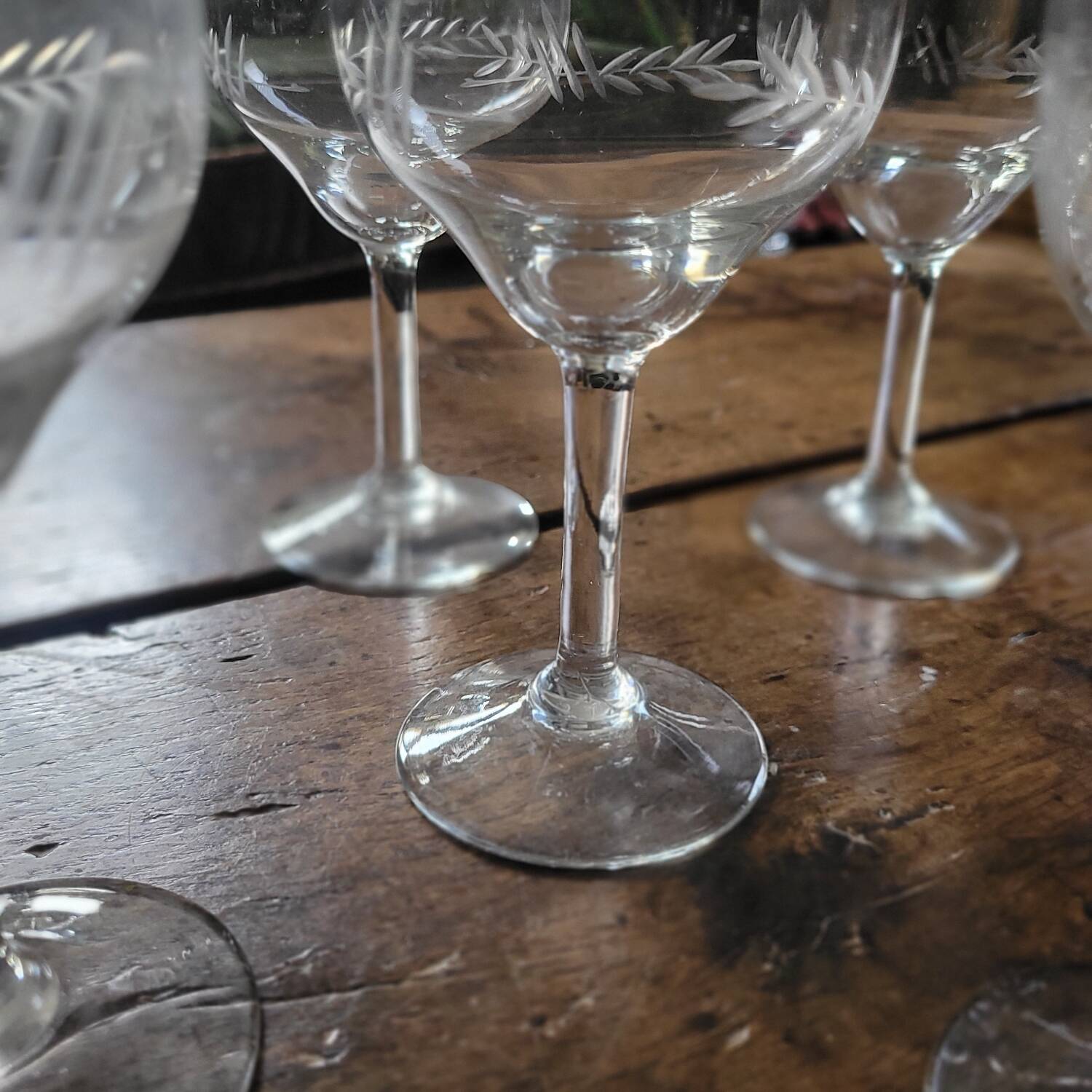 8 vintage stemmed glasses, French glassware, 1950s.