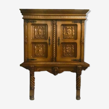 Buffet meuble en bois sculpté ancien renaissance  espagnole