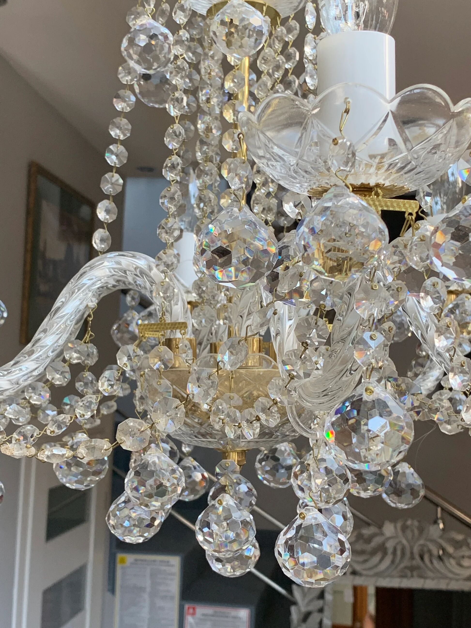 Czech cut crystal chandelier, 6 arms