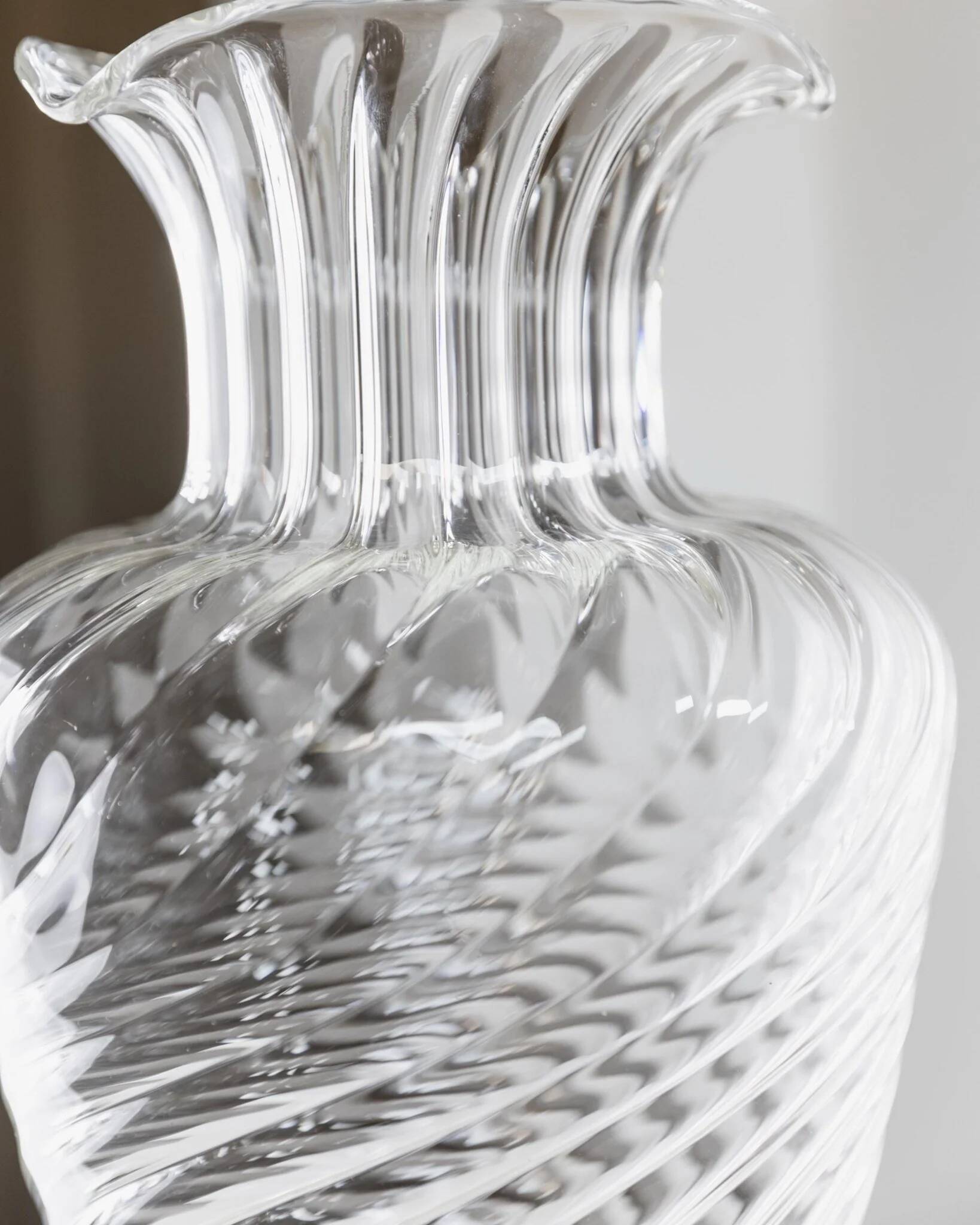 Grand vase en verre transparent par Soffiera Parise - Centre de table vintage italien des années 1970 soufflé à la main