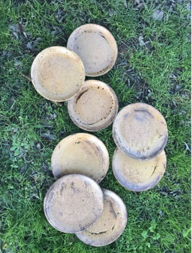 Lot of sandstone dishes