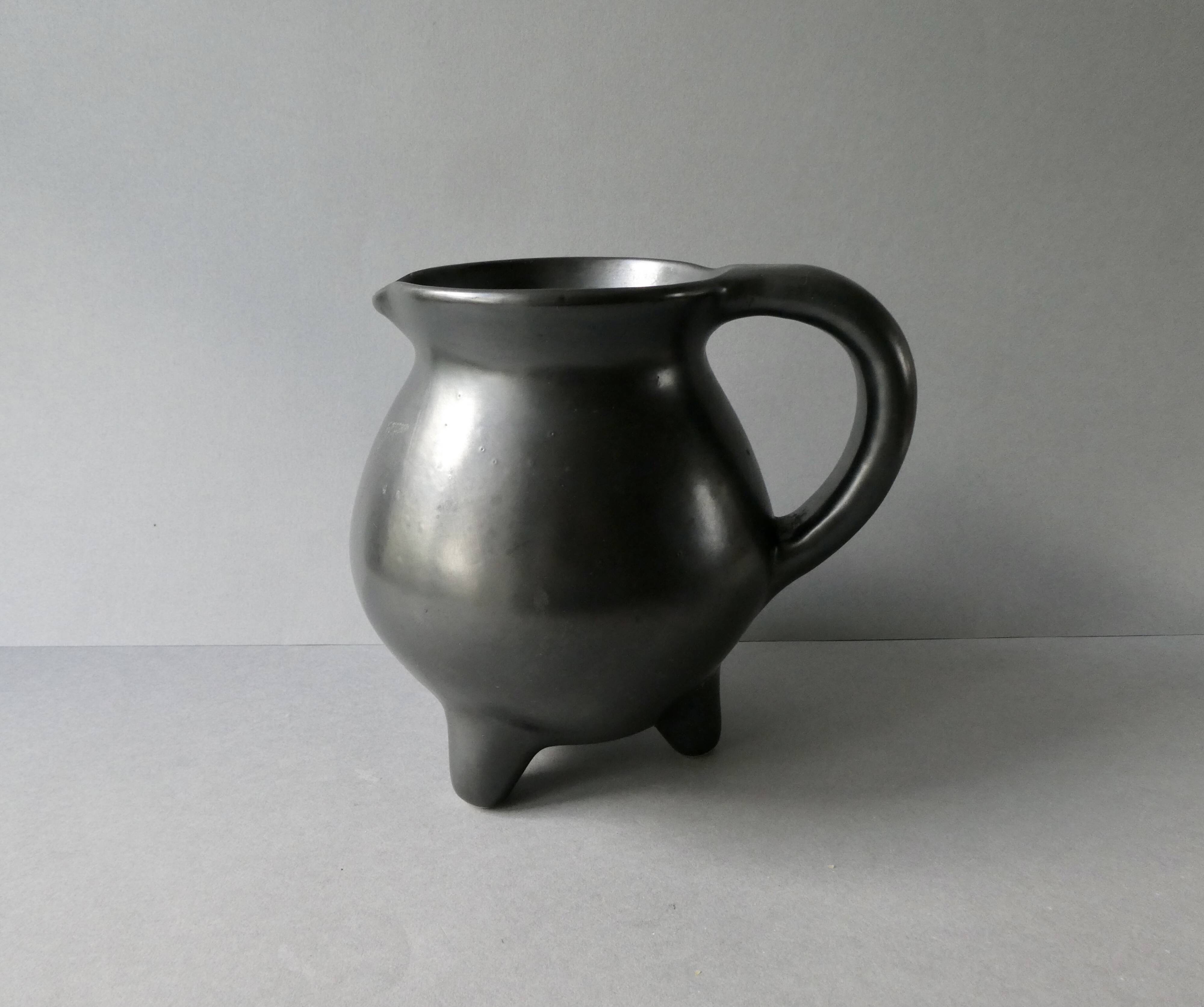 Tripod ceramic pitcher from Périgord pottery, 1960s