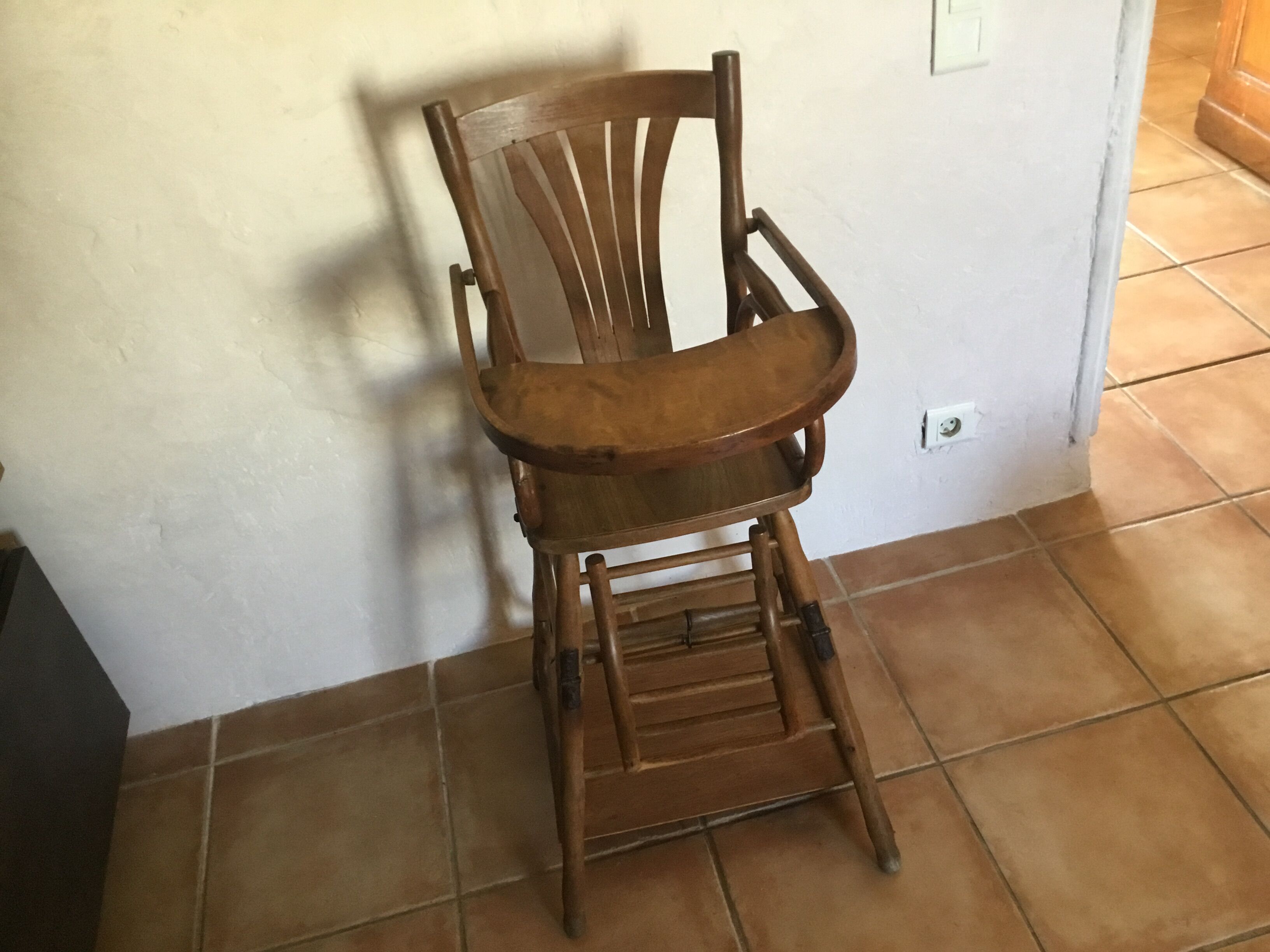 Baby Baumann children's chairs 1926-1928 at palmettes