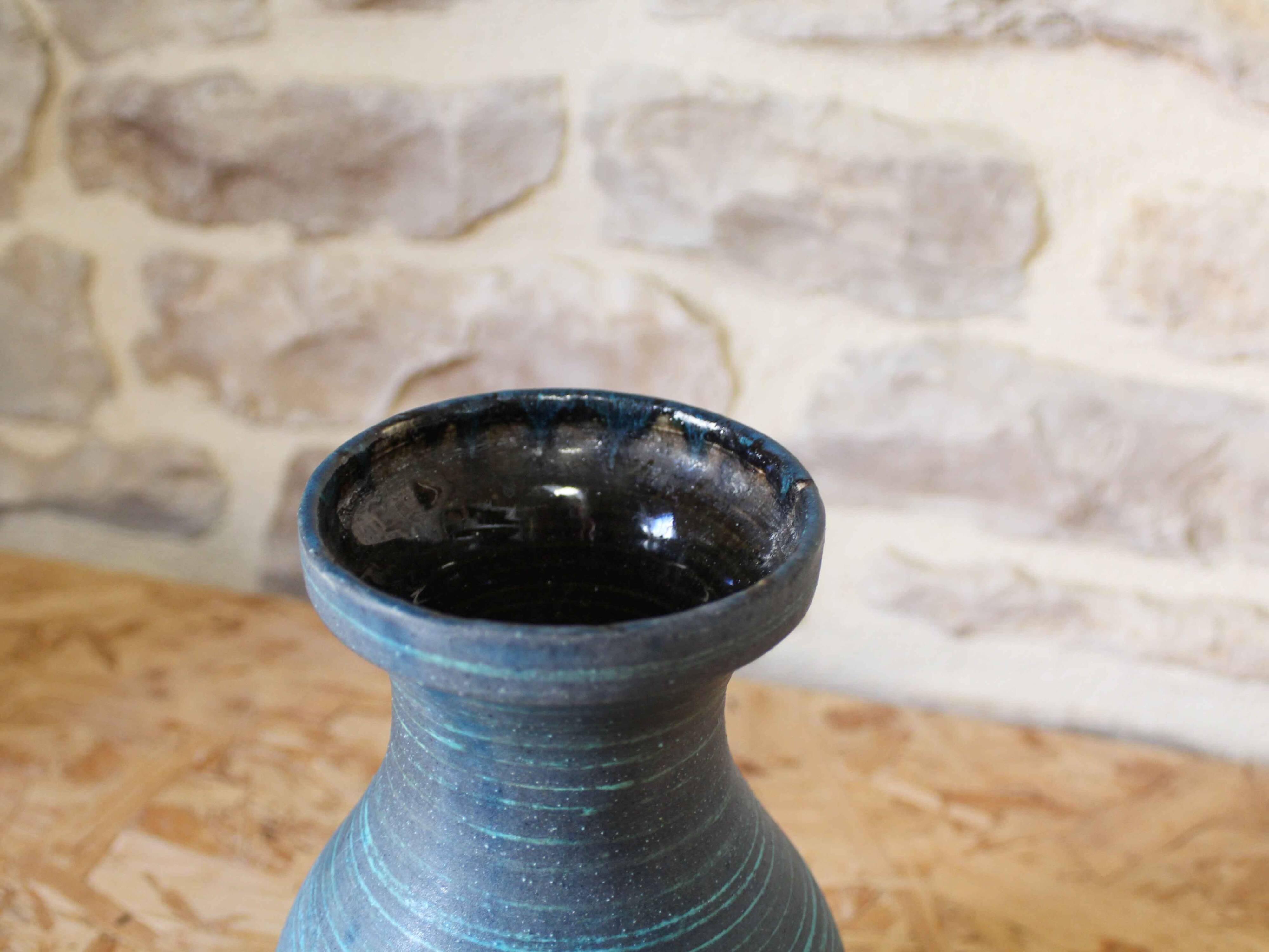 Vase en céramique bleu Accolay