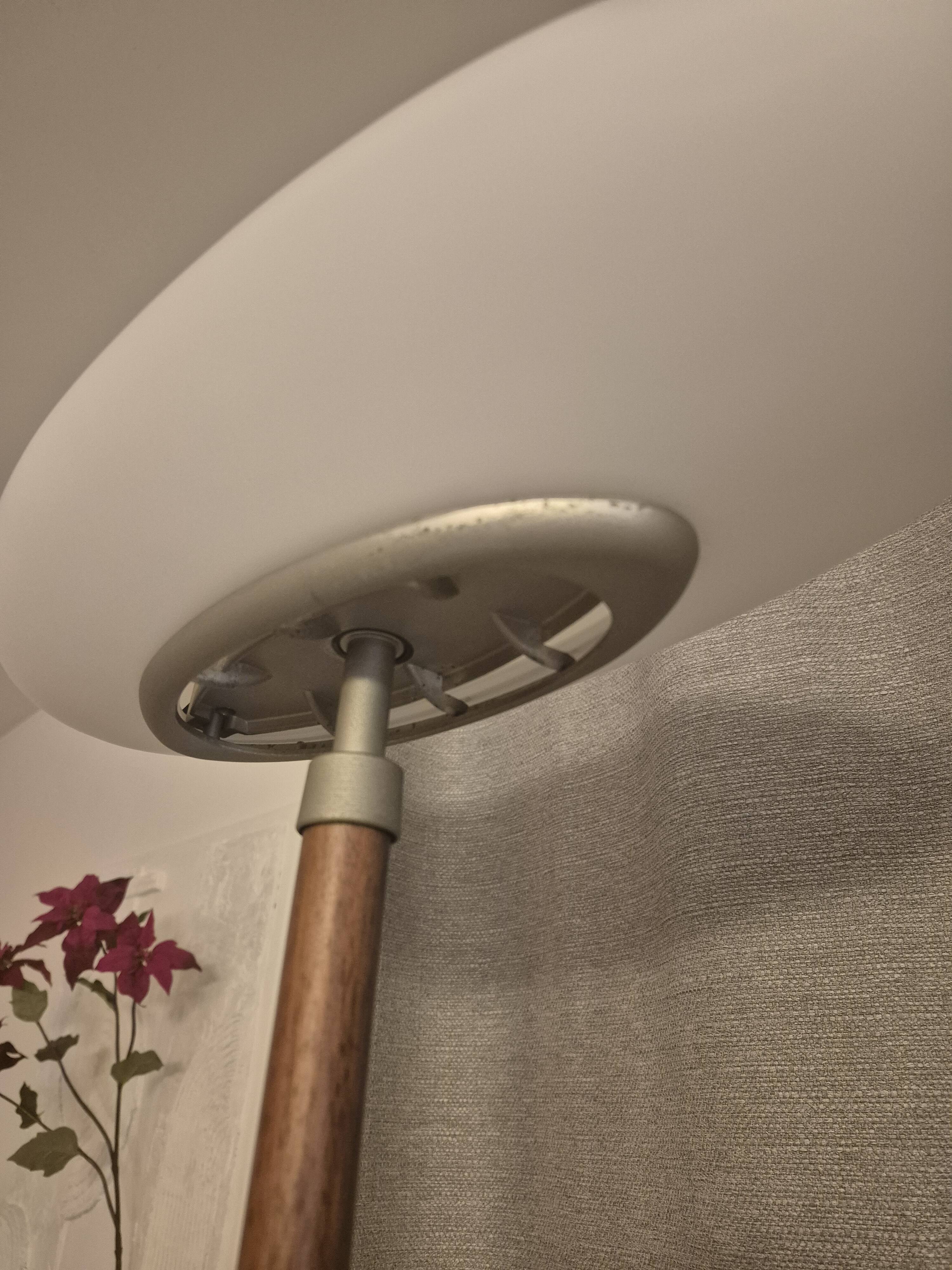 Pao floor lamp by Matteo Thun