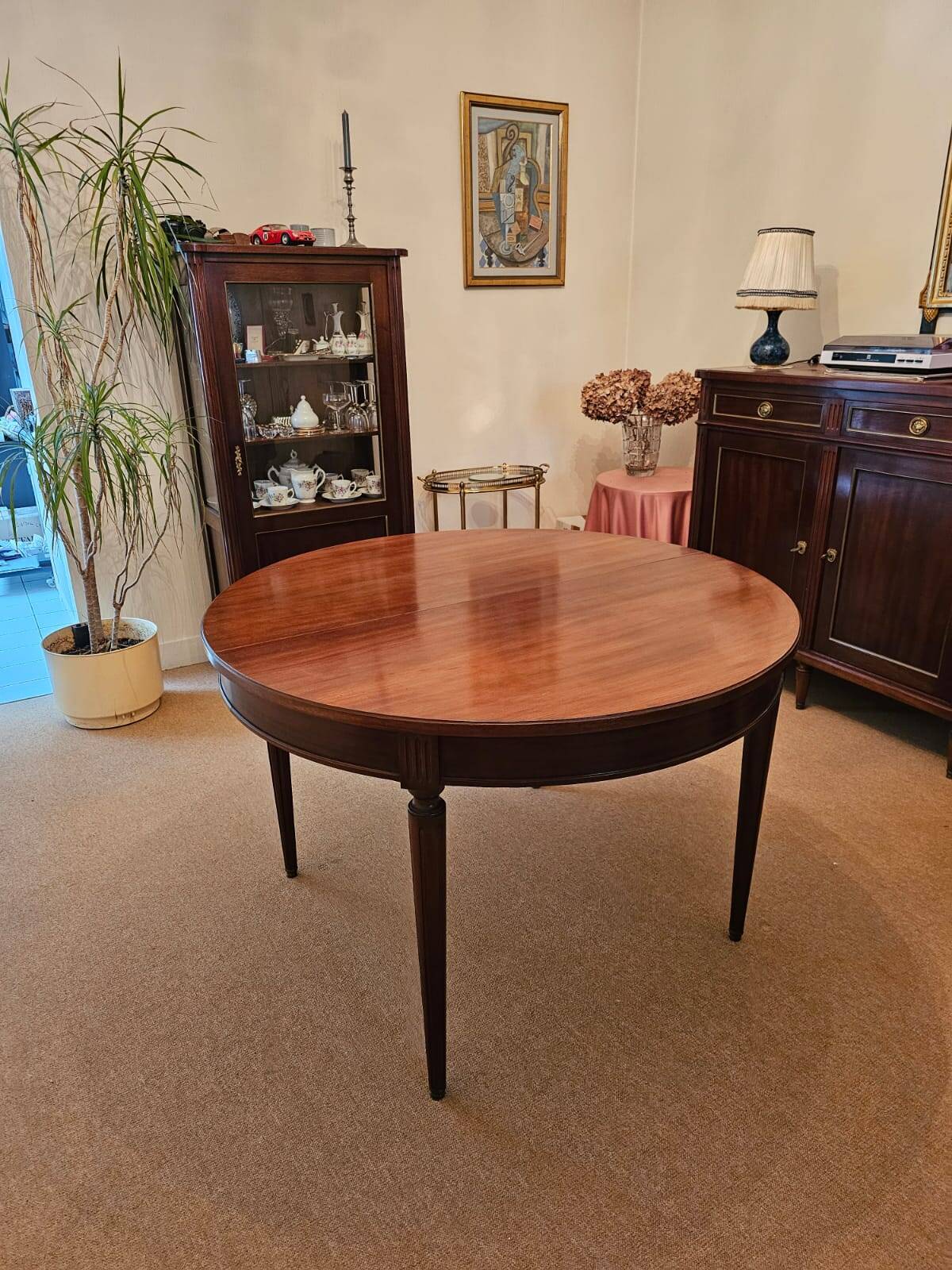 Extendable dining table, Louis XVI style in solid sapele