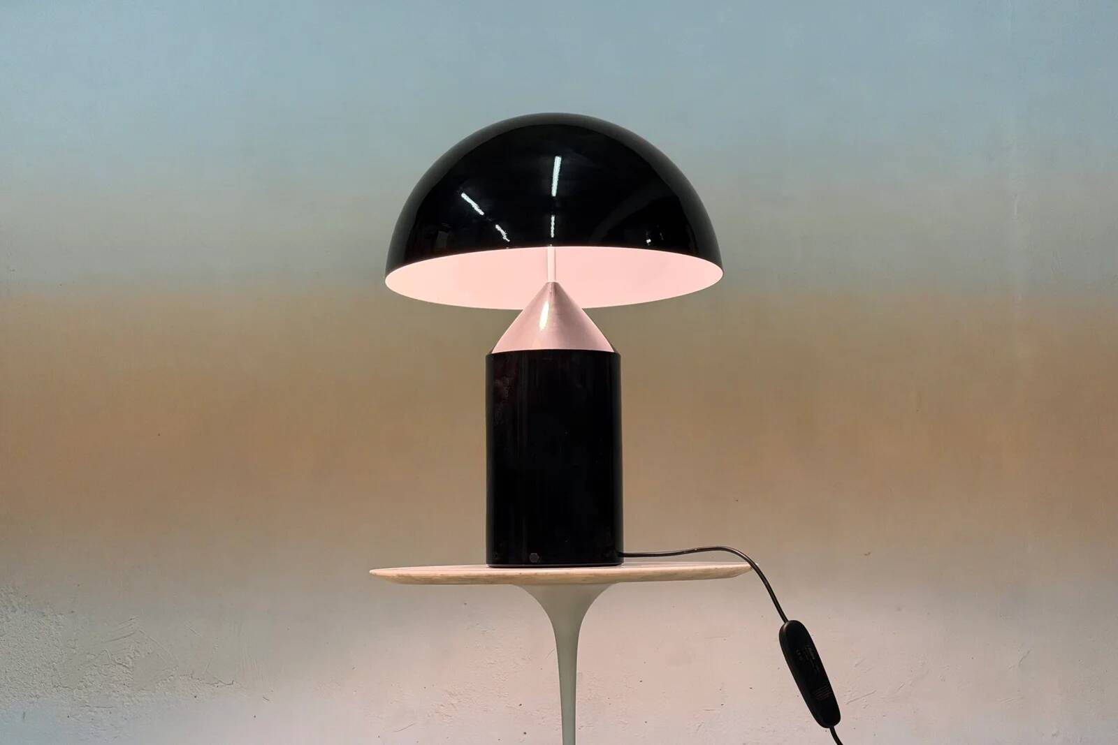 Lampe de table Atollo 233 par Vico Magistretti pour Oluce - 1970s