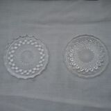 Undertop plate and laying glass bottle