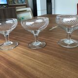 3 coupes champagne en cristal