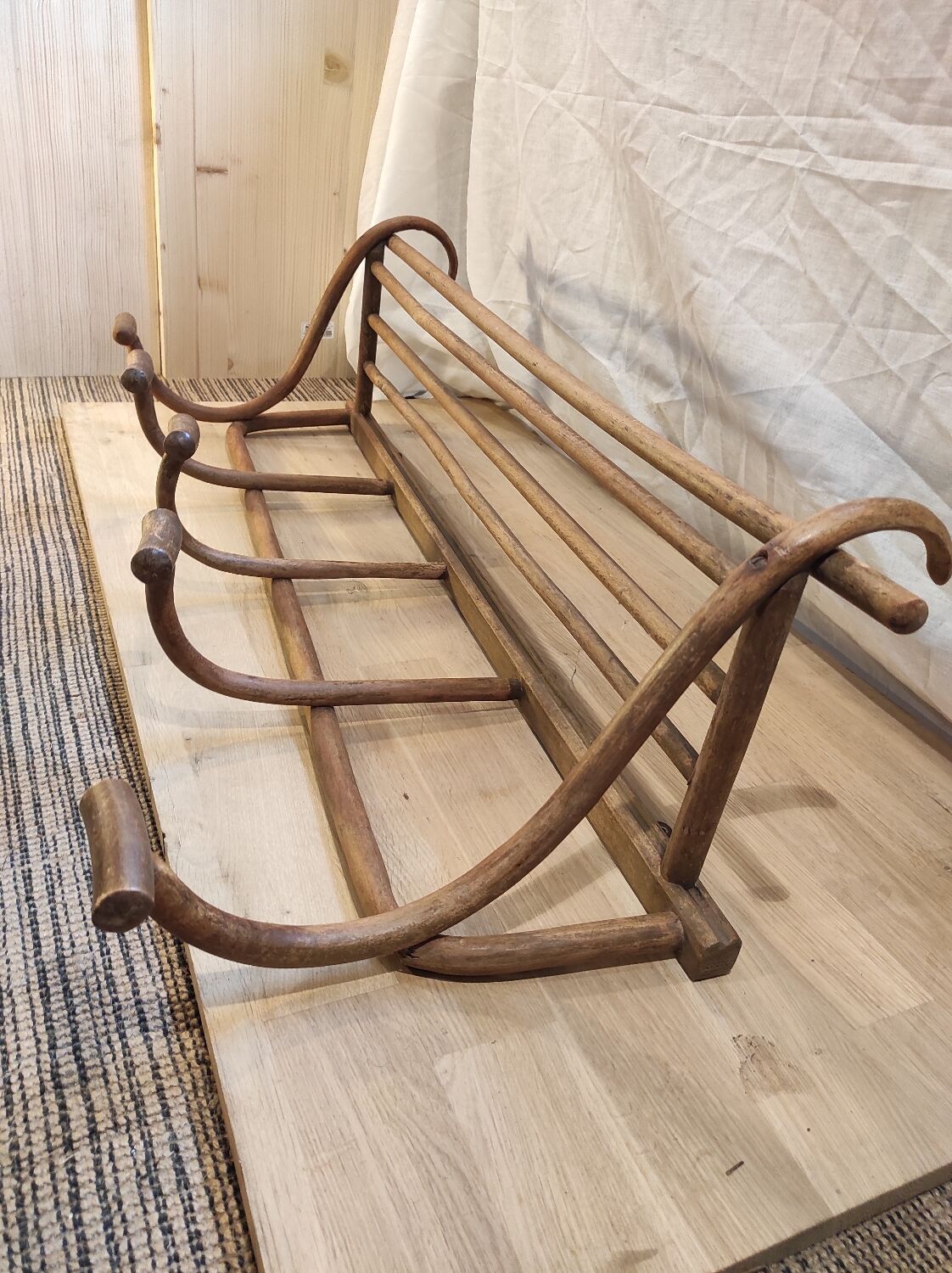 Wall coat rack 1900