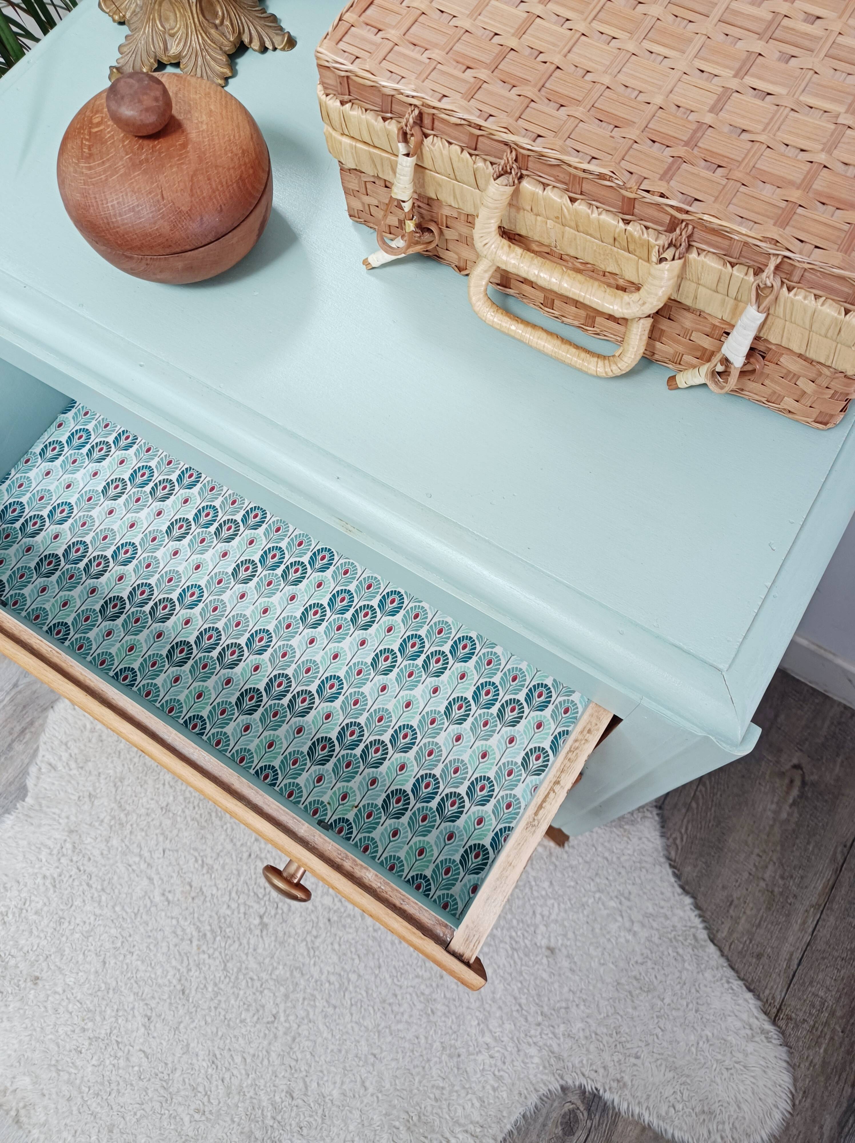 Small 3-drawer chest of drawers, green and wood