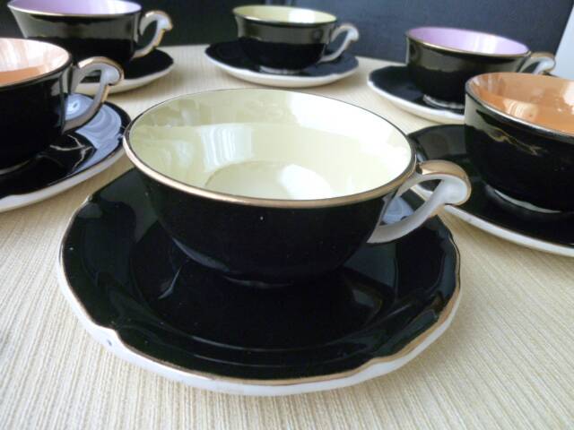 6 Saint Amand semi-vitrified earthenware coffee cups