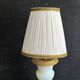 Lampe XIXe en opaline blanche et métal doré