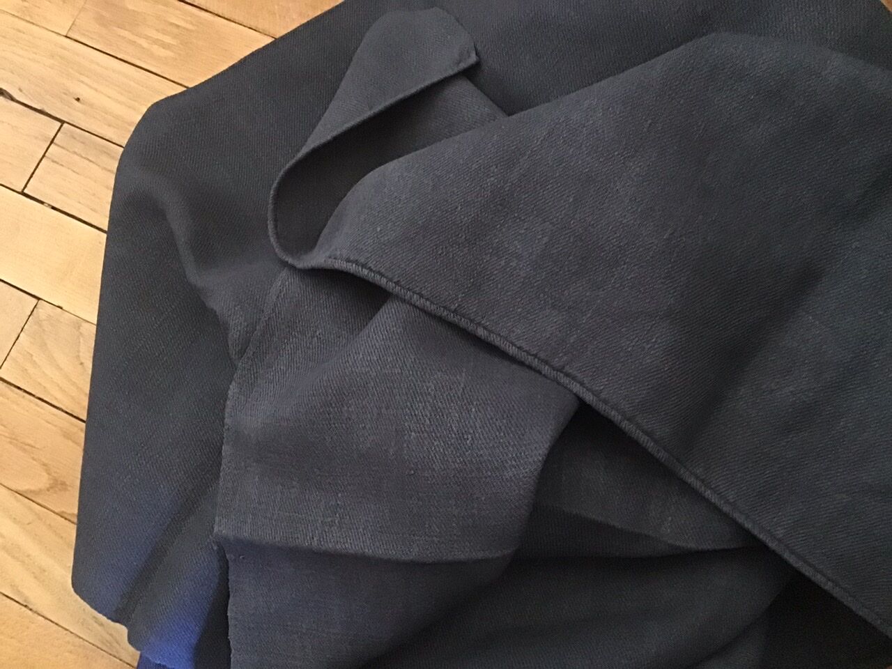 Farmcloth in old dark gray linen