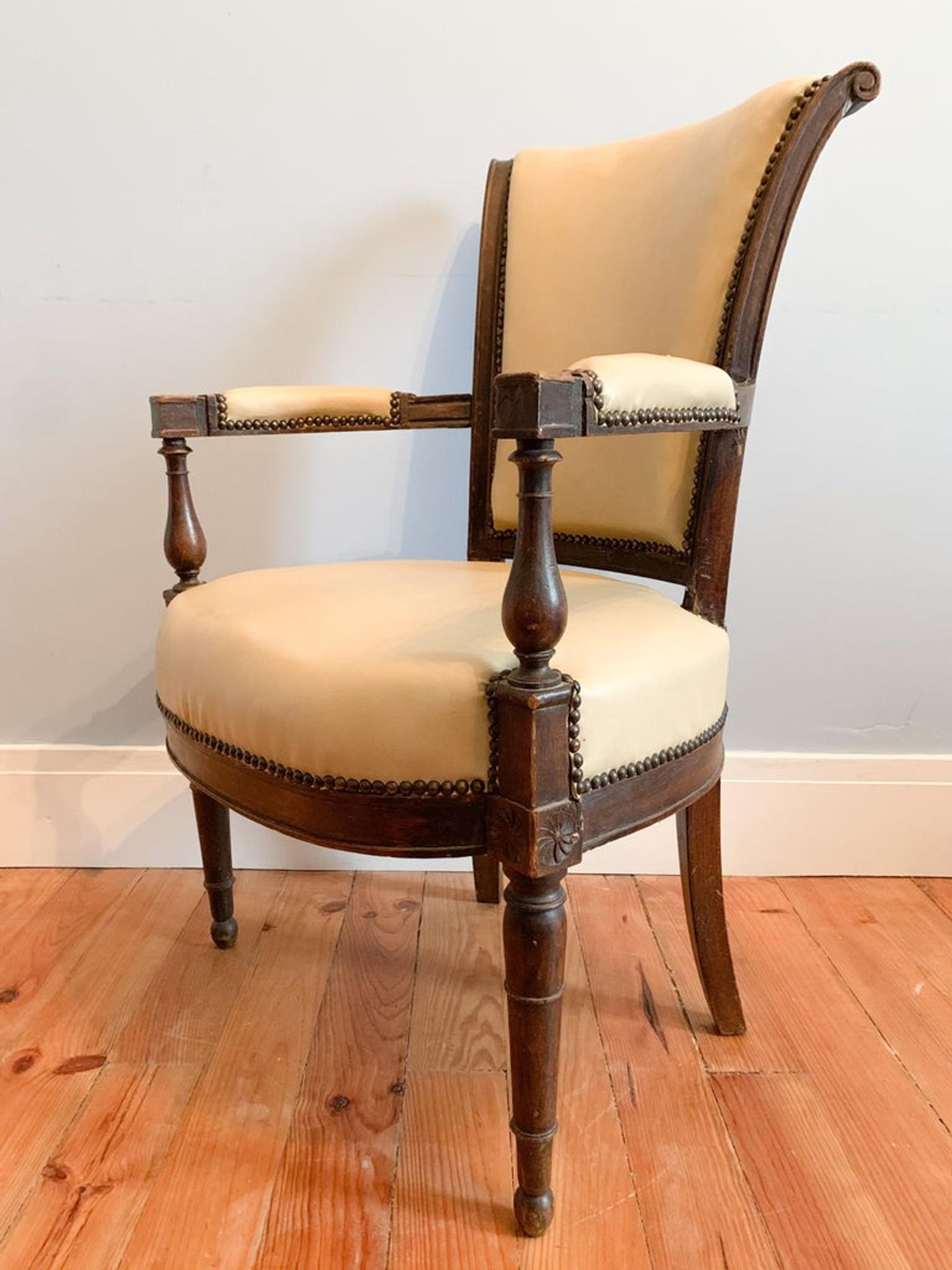 Fauteuil directoire, similicuir, XIXème
