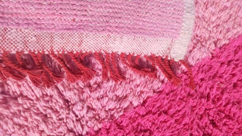 Handmade Berber Beni Ouraine rug, size 150 x 250 cm